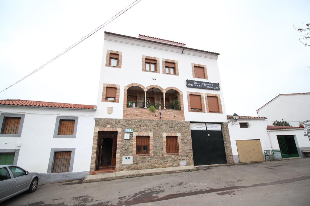 Sierra De Monfrague Apartment Torrejón el Rubio Екстериор снимка
