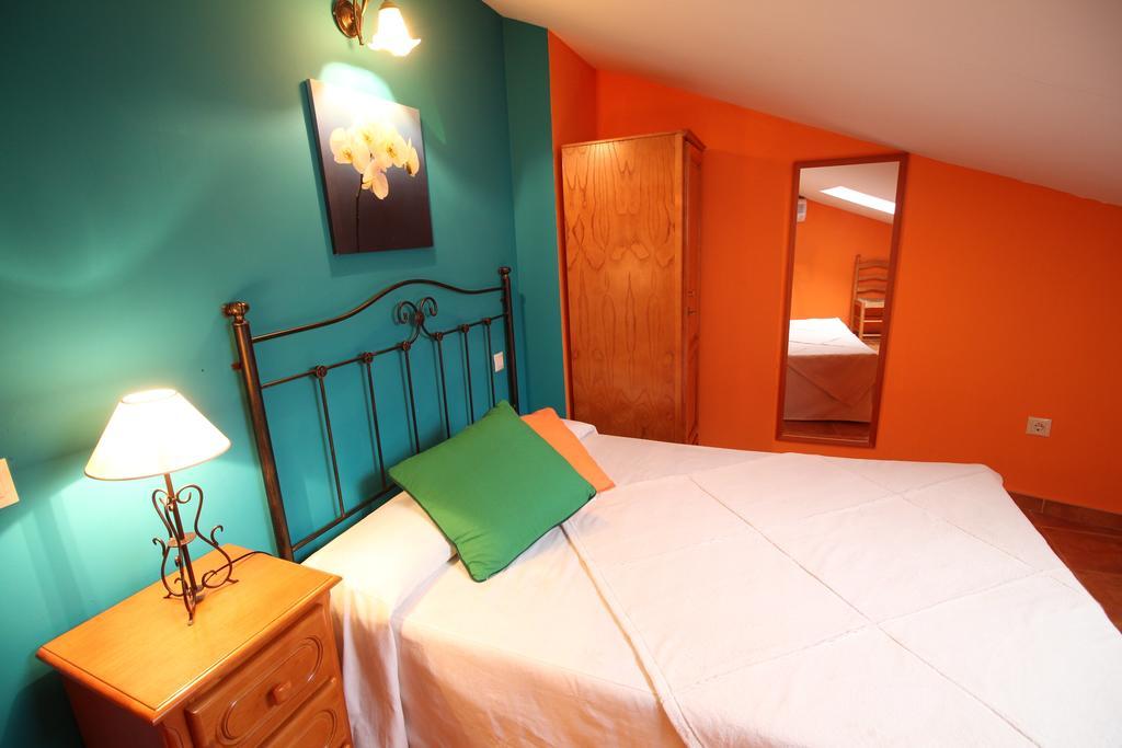 Sierra De Monfrague Apartment Torrejón el Rubio Стая снимка