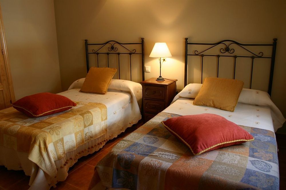 Sierra De Monfrague Apartment Torrejón el Rubio Екстериор снимка